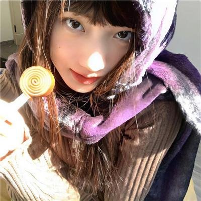 我和他都是新郎。